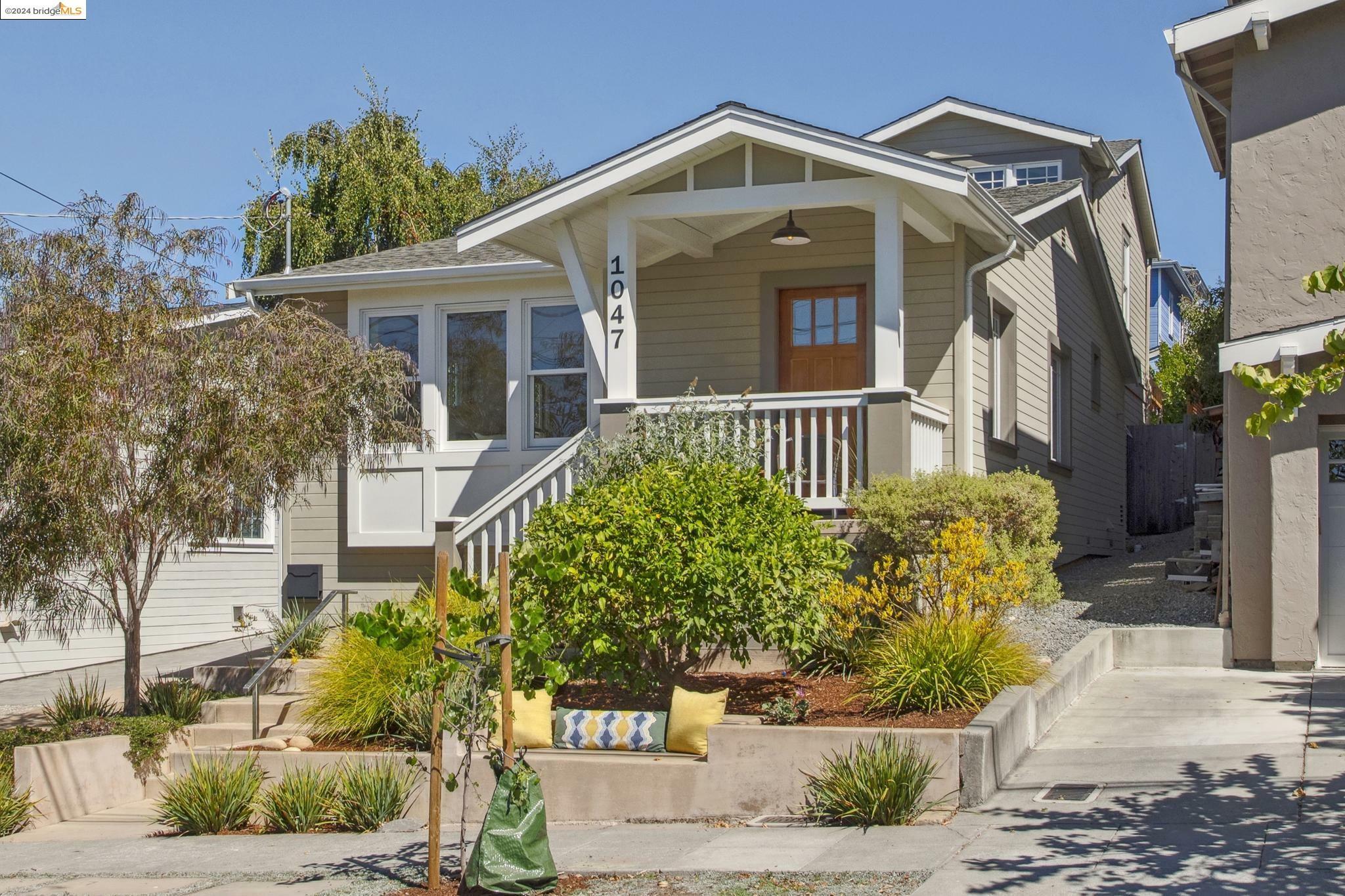 Property Photo: 1047 Neilson St CA 94706