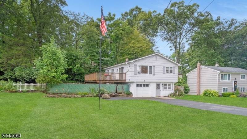 Property Photo:  4 Beech St  NJ 07874 