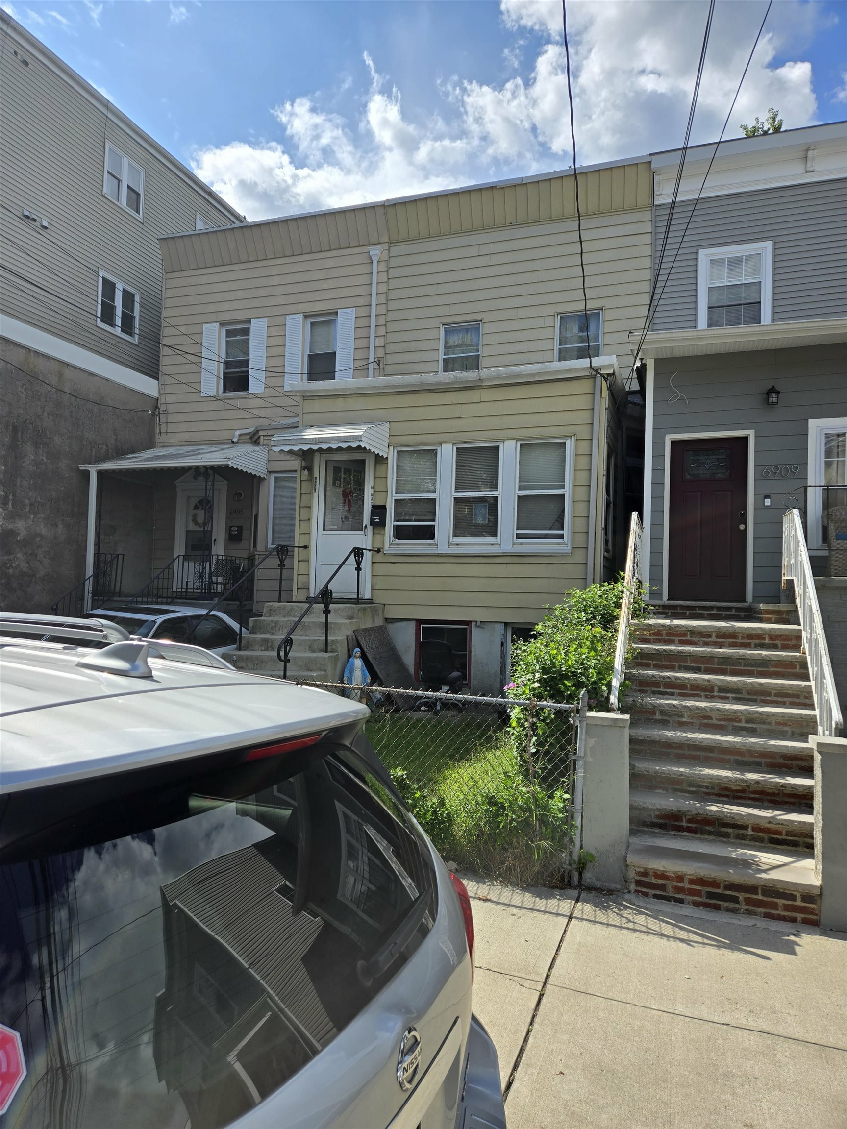 Property Photo:  6907 Polk St  NJ 07093 