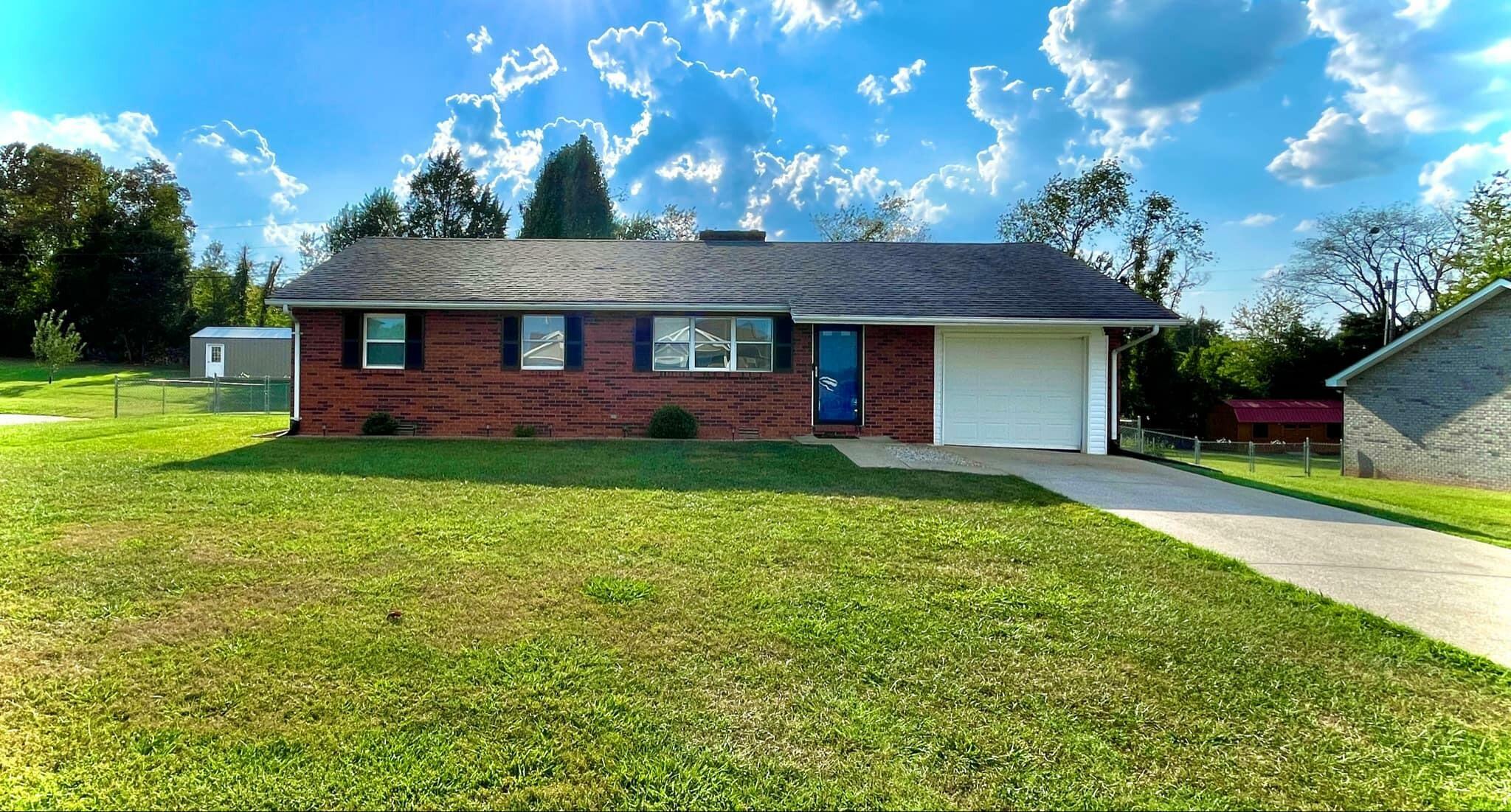 Property Photo:  3015 Wallace Court  KY 42503 