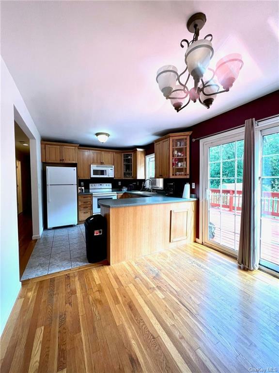 Property Photo:  36 Robert Lane  NY 12590 