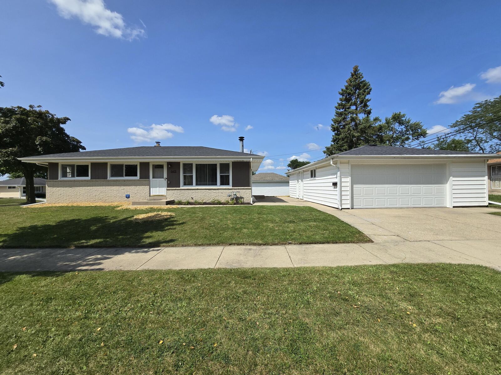 Property Photo: 6453 N 81st St WI 53223