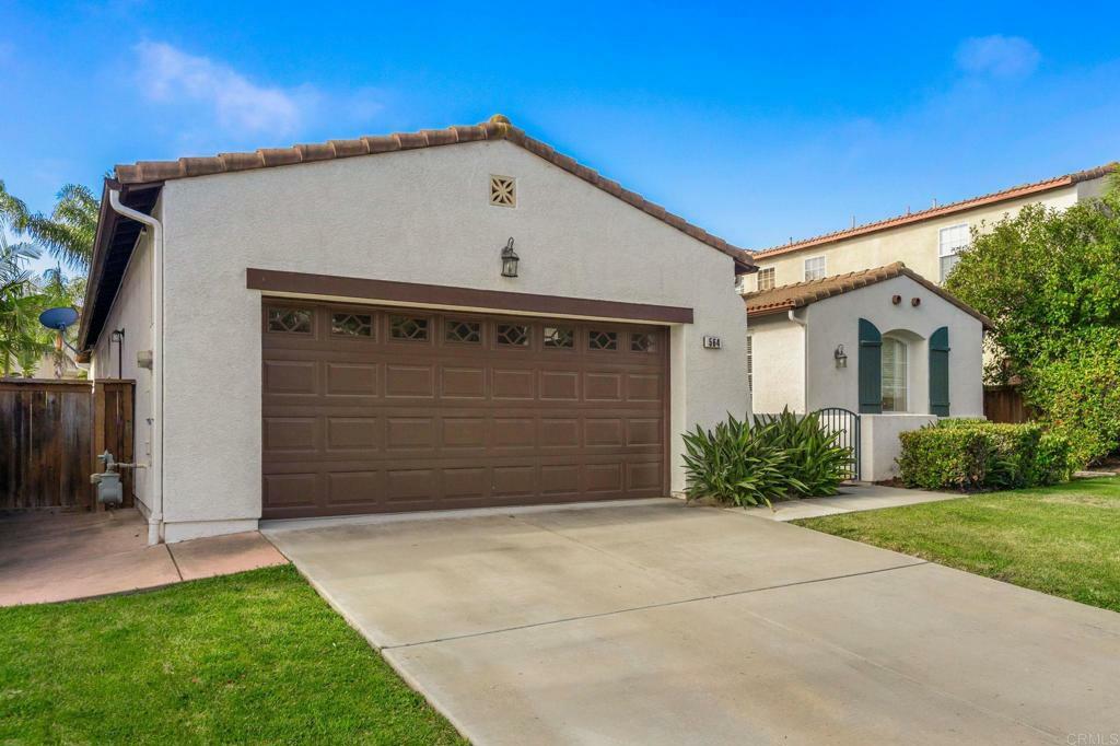 Property Photo:  564 Echo Lane  CA 92078 