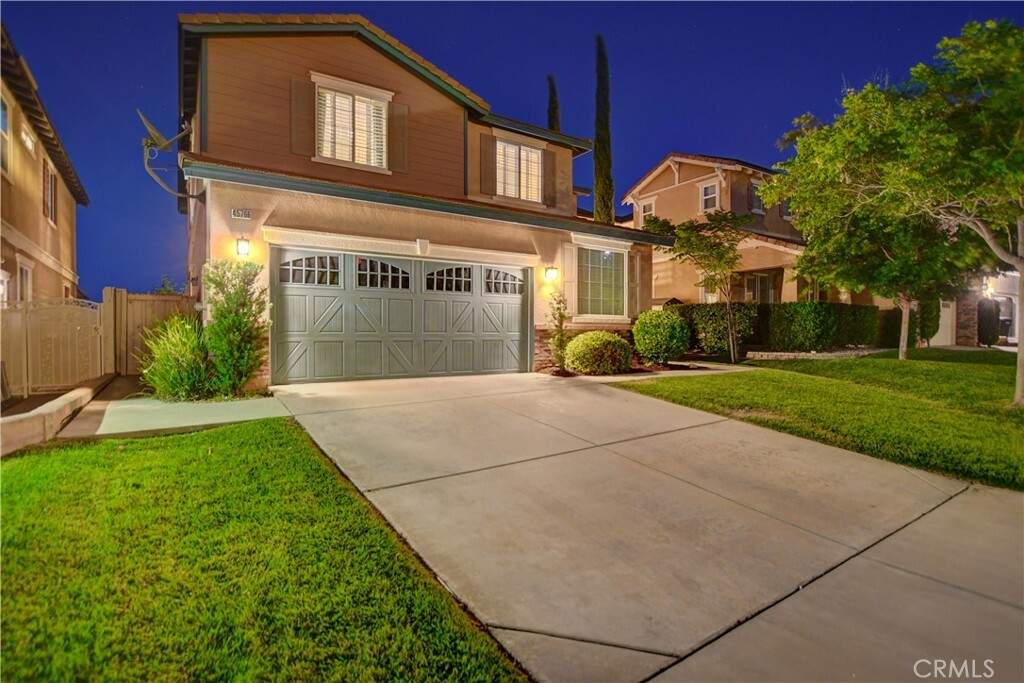 Property Photo:  45766 Camino Rubi  CA 92592 