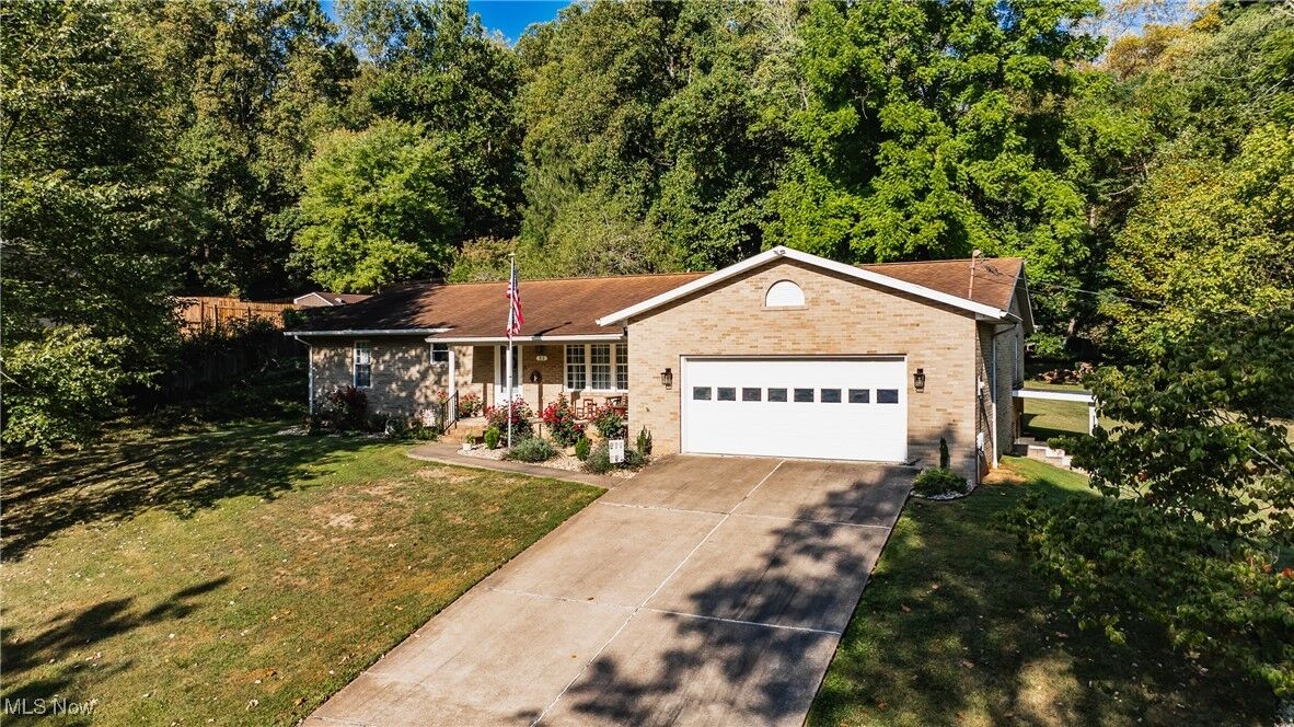 Property Photo:  85 Chris Street  OH 45714 