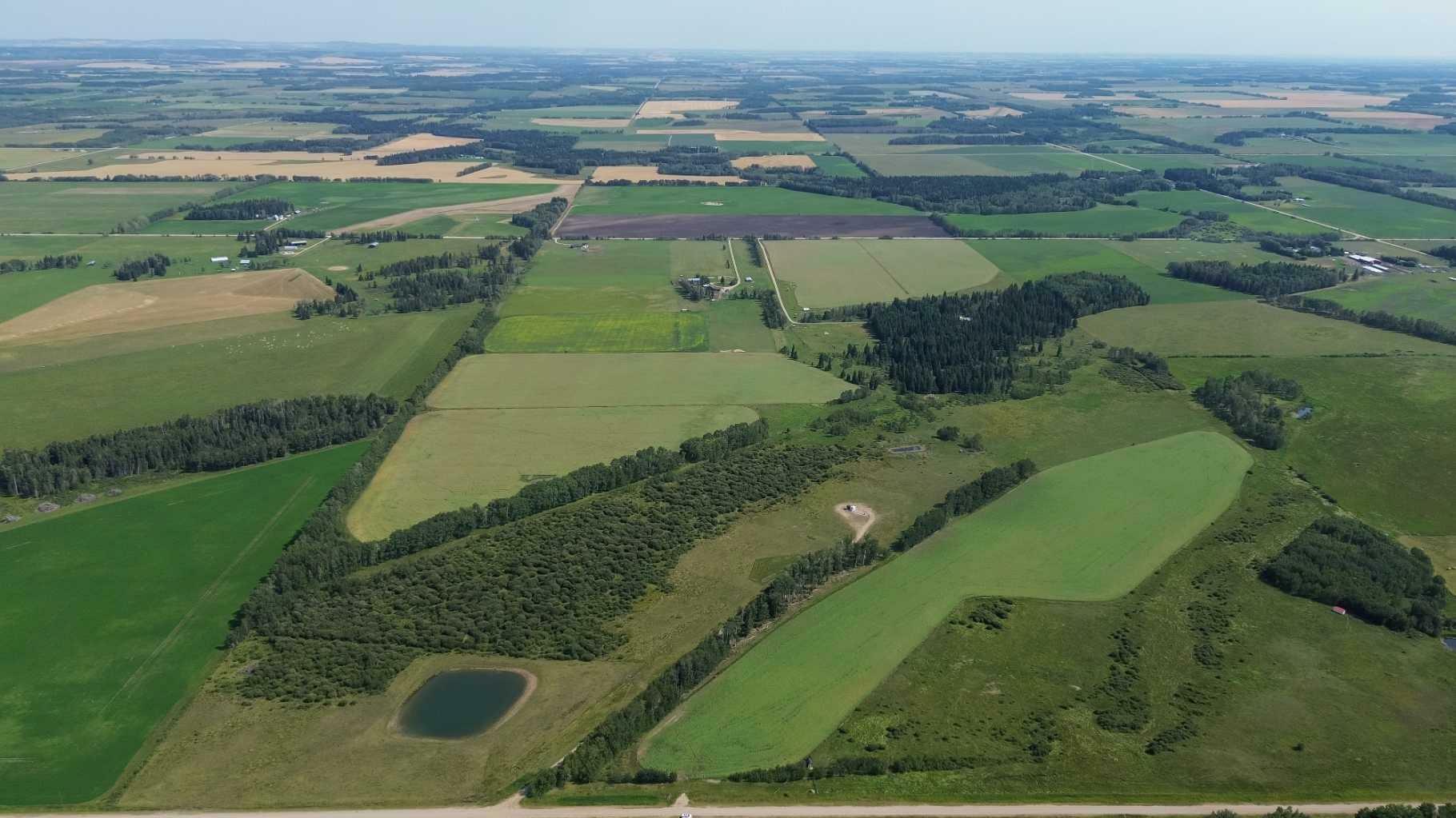 Property Photo:  Township Rd. 39 Range 6  AB T0C 0C0 