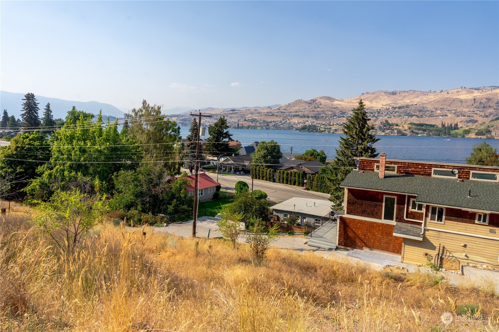 116 W Water Street  Chelan WA 98816 photo