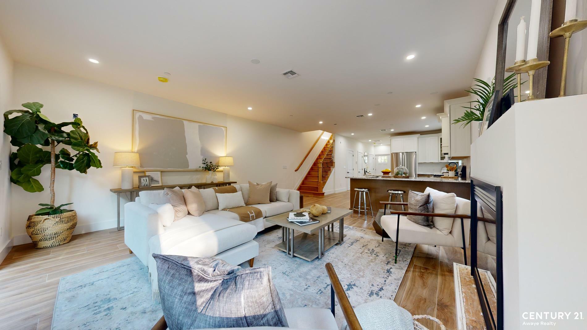 Property Photo: 34 Harris Lane NY 10309