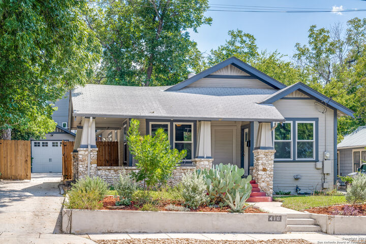 Property Photo:  410 Eleanor Ave  TX 78209 