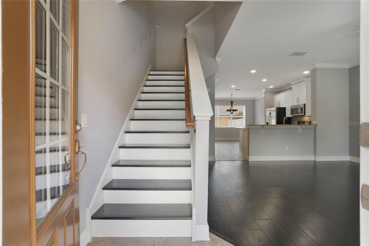 Property Photo:  951 Belles Ferry Loop  FL 32771 