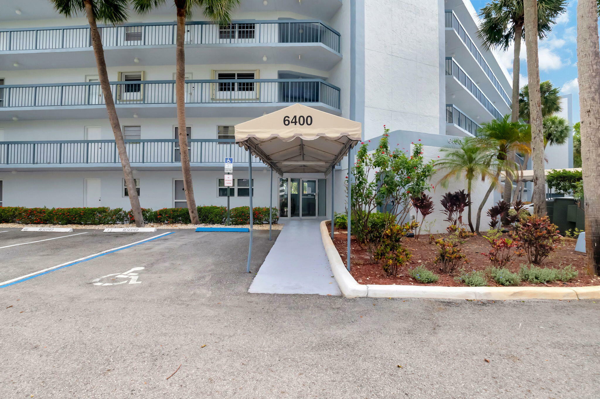 Property Photo:  6400 NW 2nd Avenue 420  FL 33487 