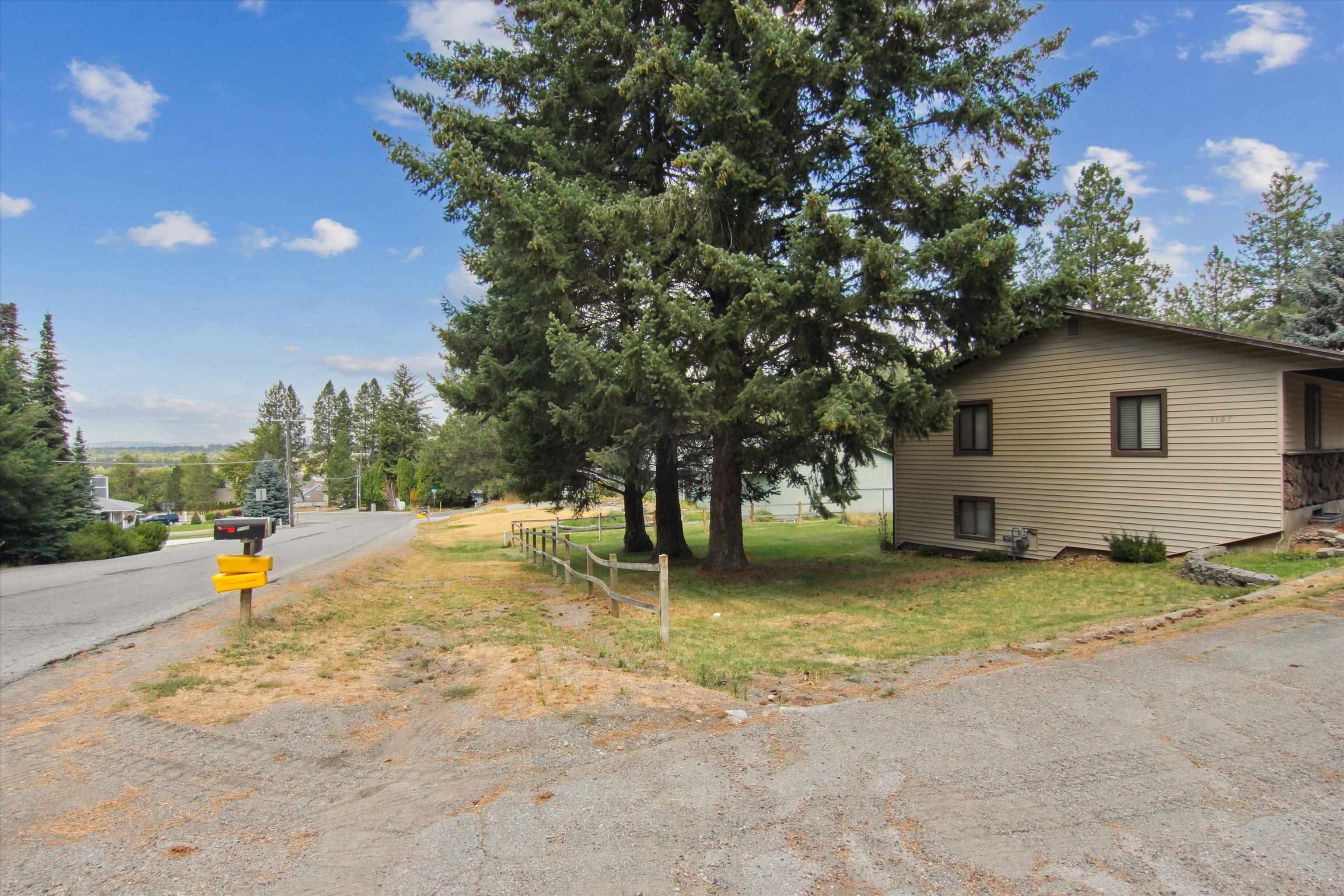 Property Photo:  5107 S Mohawk Dr  WA 99206 