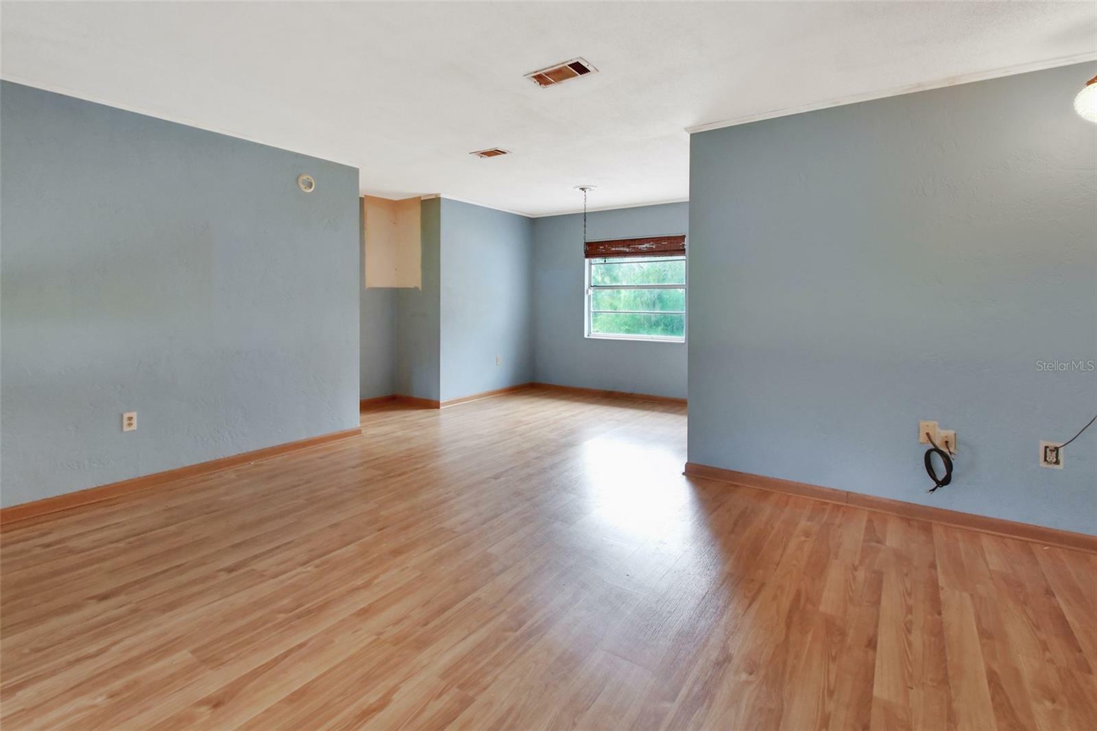 Property Photo:  127 S Blake Street  FL 32180 