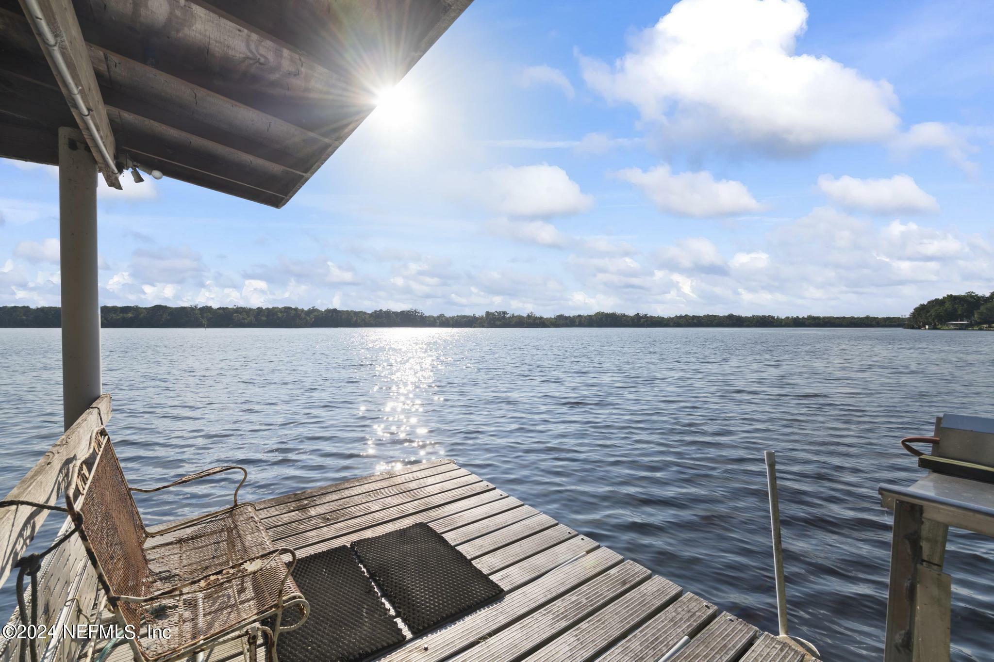 Property Photo:  341 E Buffalo Bluff Road  FL 32189 