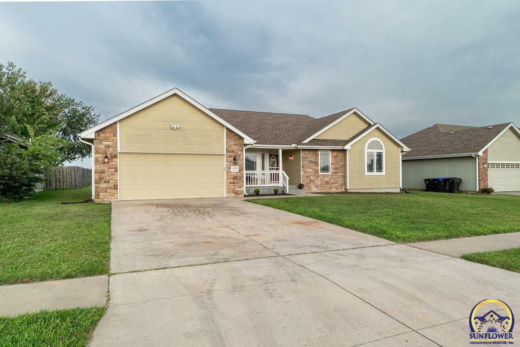 Property Photo:  4113 SW Misty Harbor Ave  KS 66610 