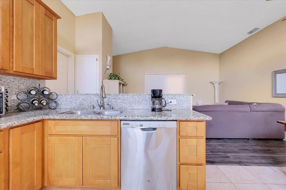 Property Photo:  4879 Lion Gate Way  CA 95823 