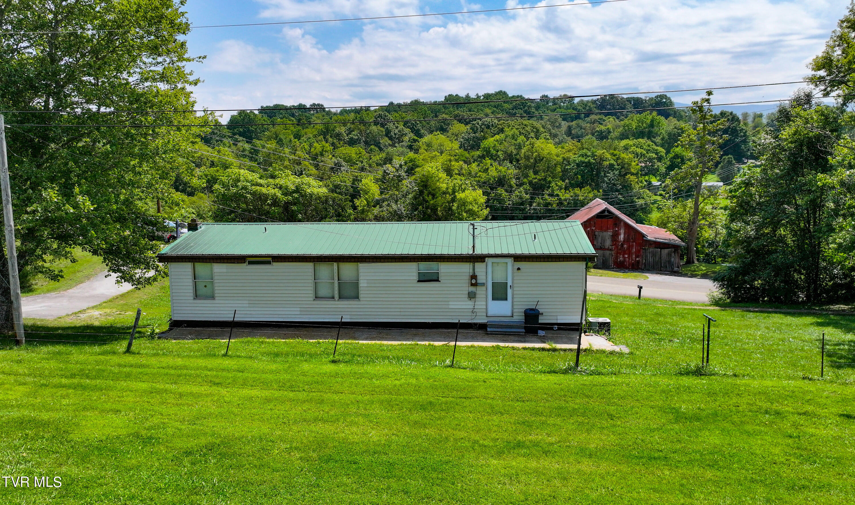 Property Photo:  40 Sunnyside Loop  TN 37743 