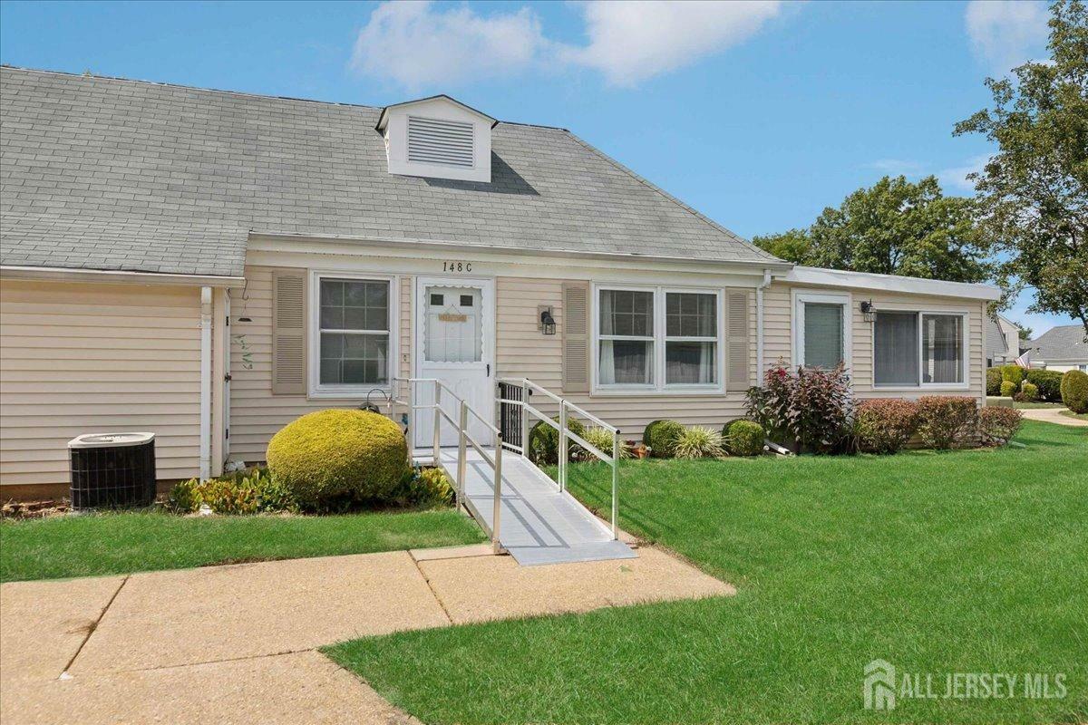 Property Photo:  148 Old Nassau Road C  NJ 08831 