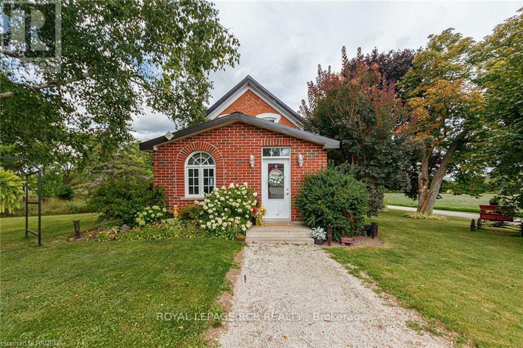 Property Photo:  268 Fox Ridge Road  ON N0H 1J0 