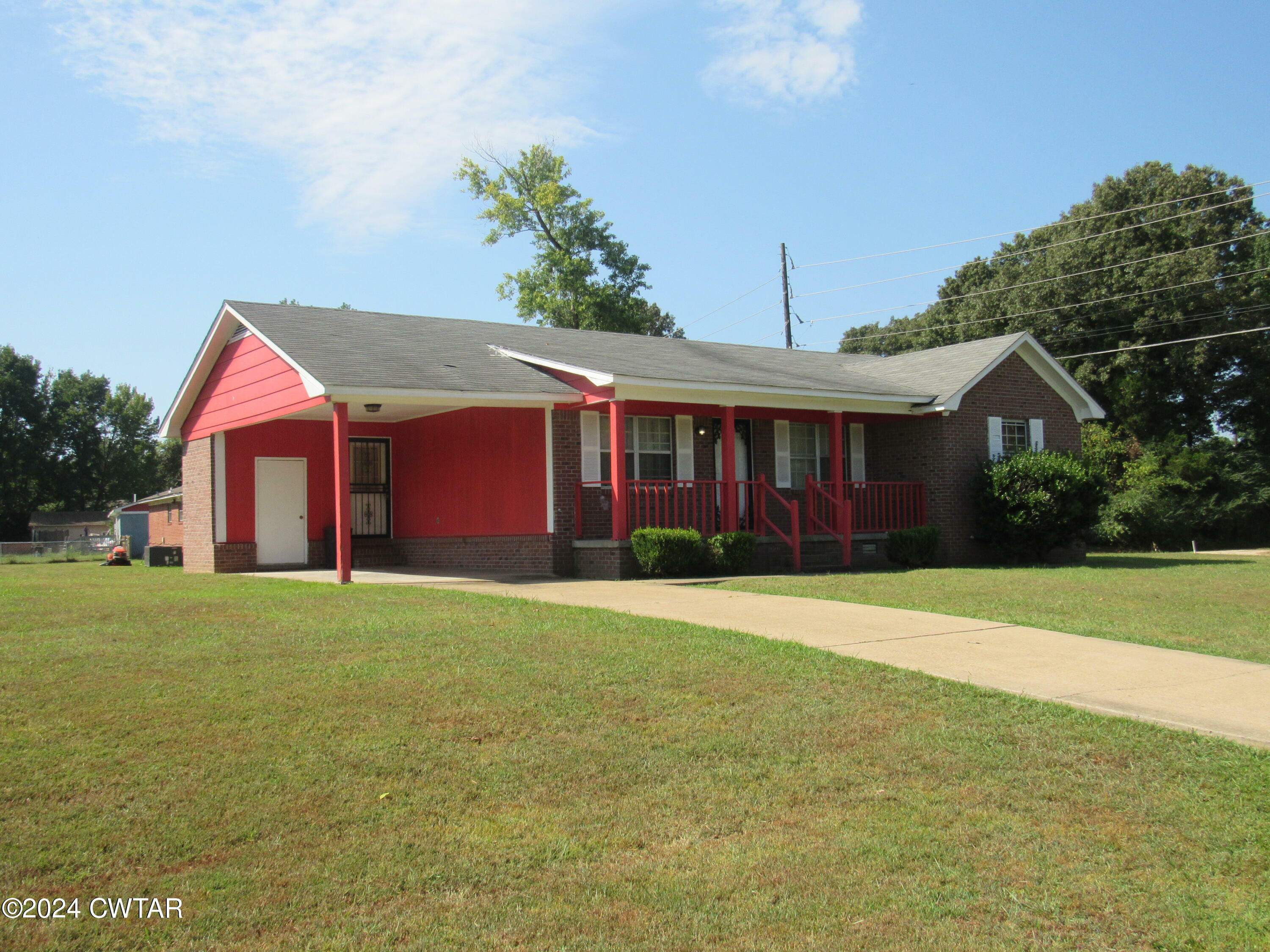 Property Photo:  2840 Christmasville Road  TN 38305 