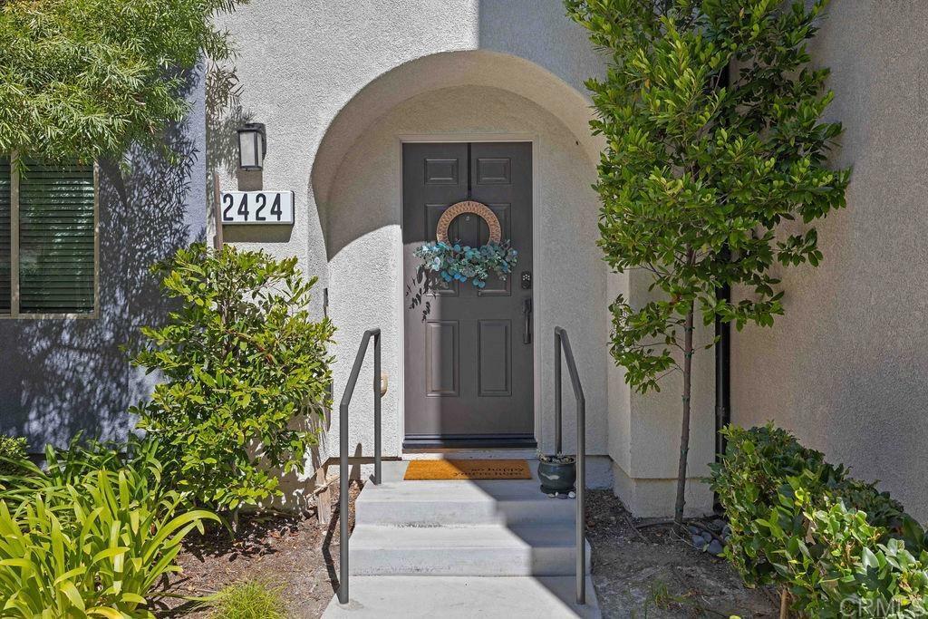 Property Photo:  2424 Verano Way  CA 92081 