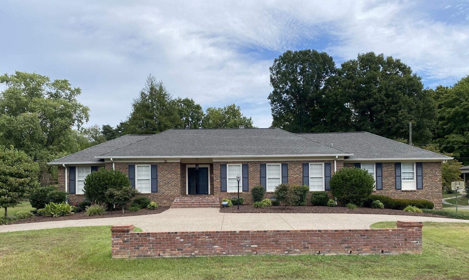 Property Photo: 1940 Rosewood Valley Dr TN 37027