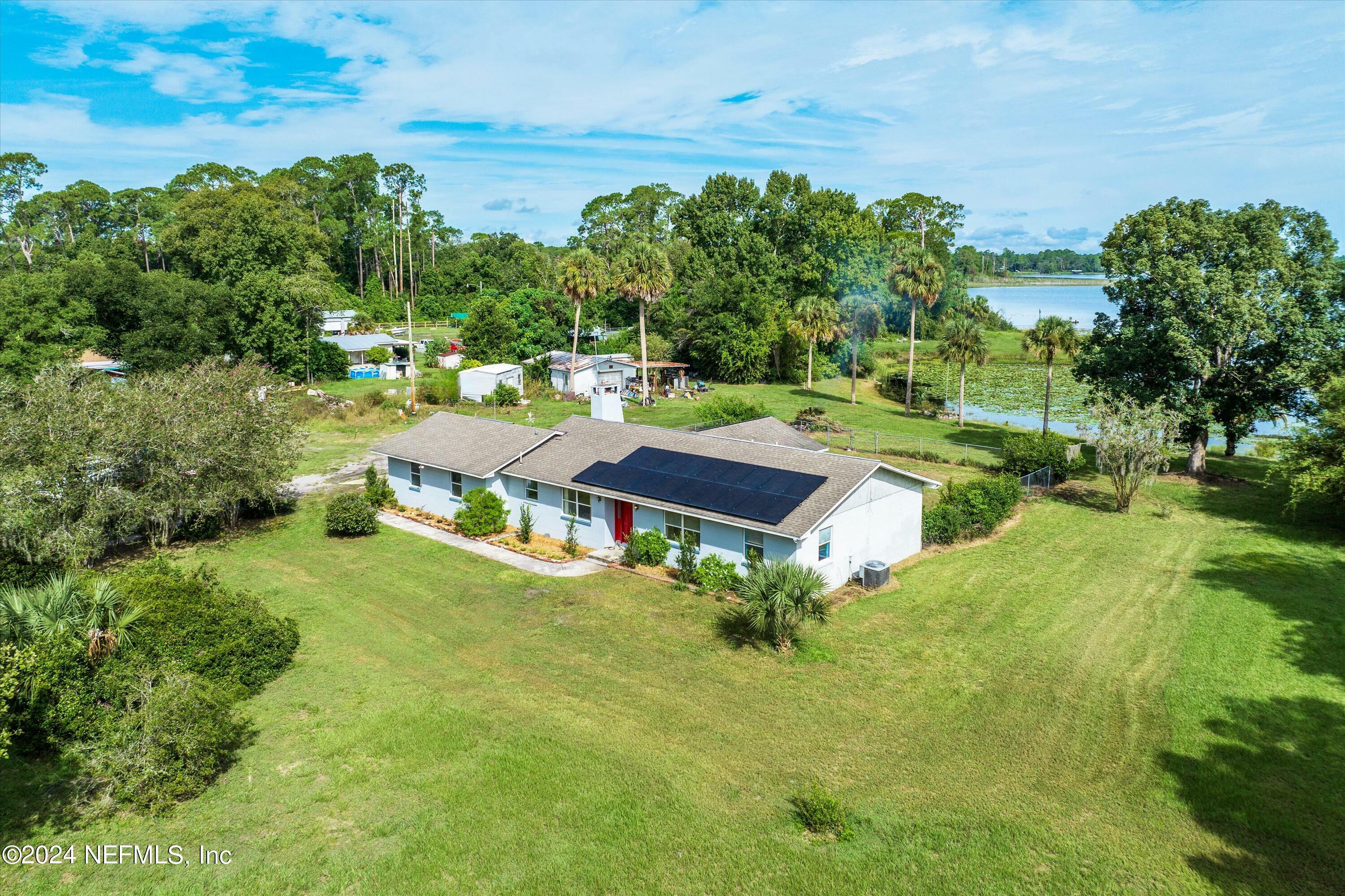 Property Photo:  214 E Main Street  FL 32181 