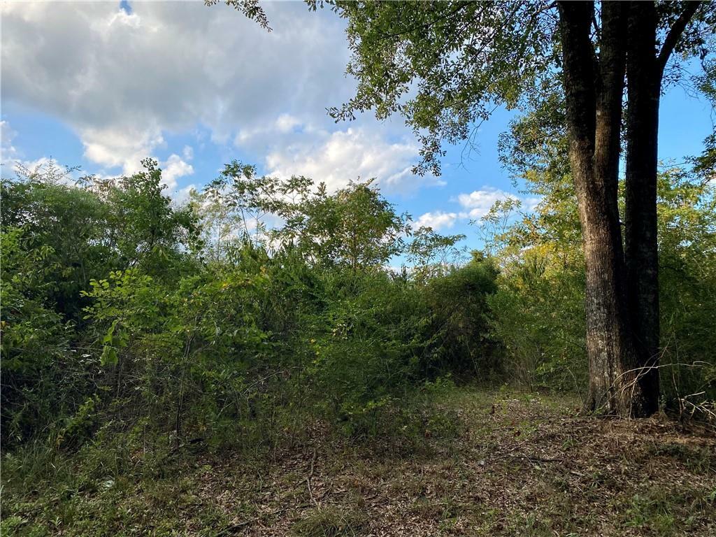 Property Photo: E Stateline Road MS 39478