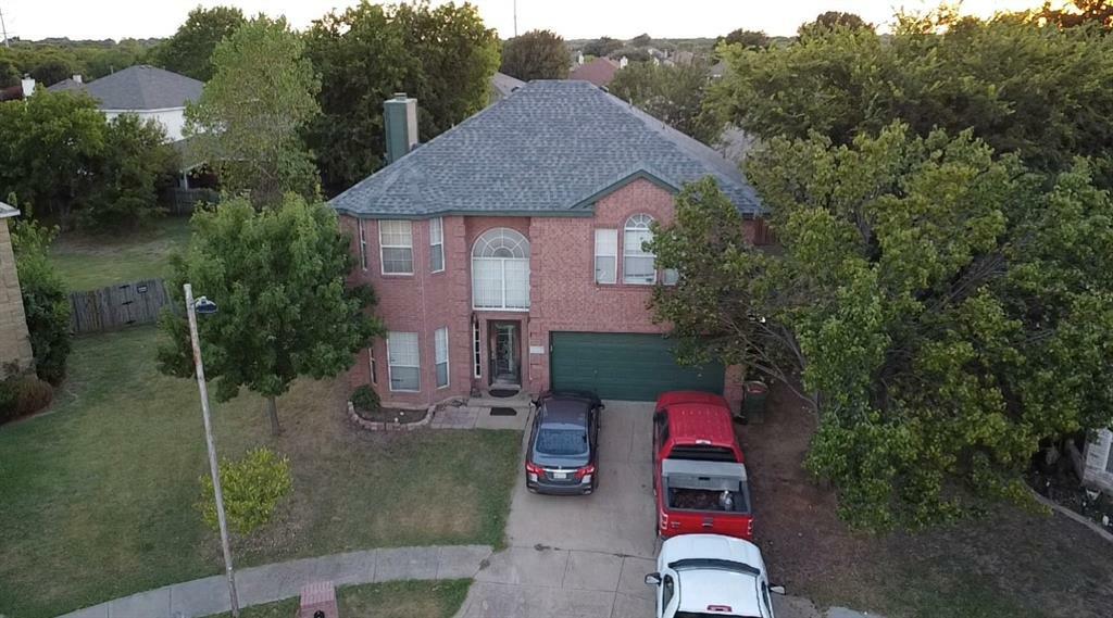 Property Photo:  1701 Brookarbor Court  TX 76018 