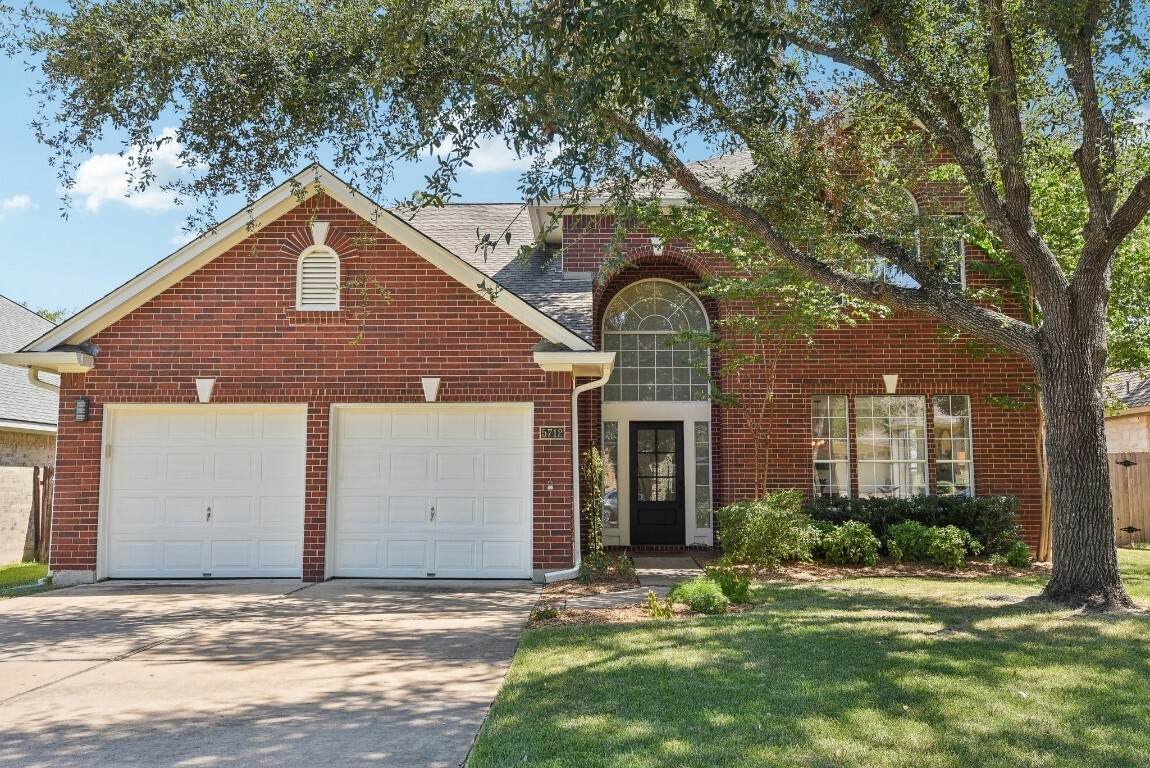 Property Photo:  5712 Trelawney Lane  TX 78739 