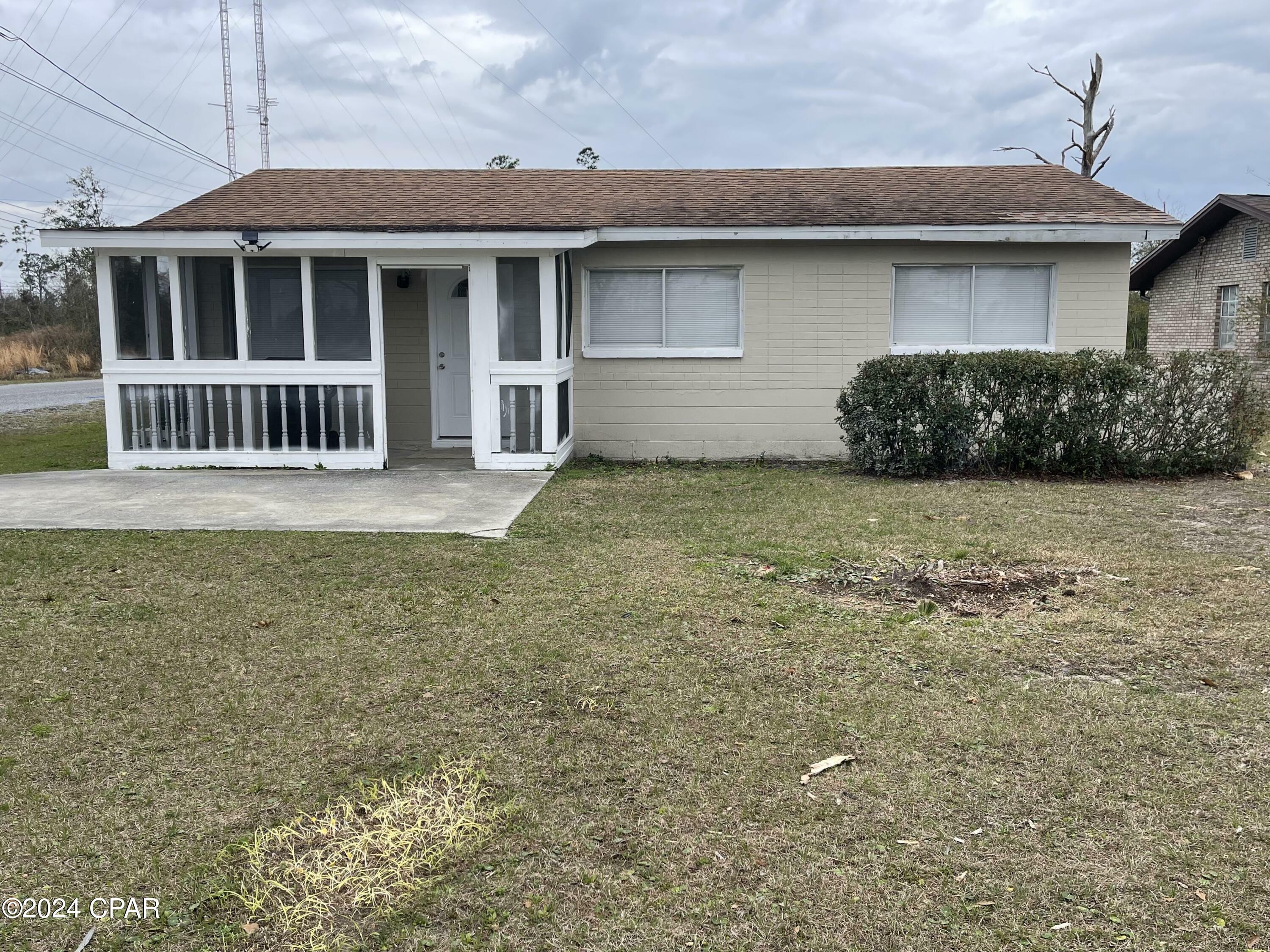 Property Photo:  134 E 18th Street  FL 32444 