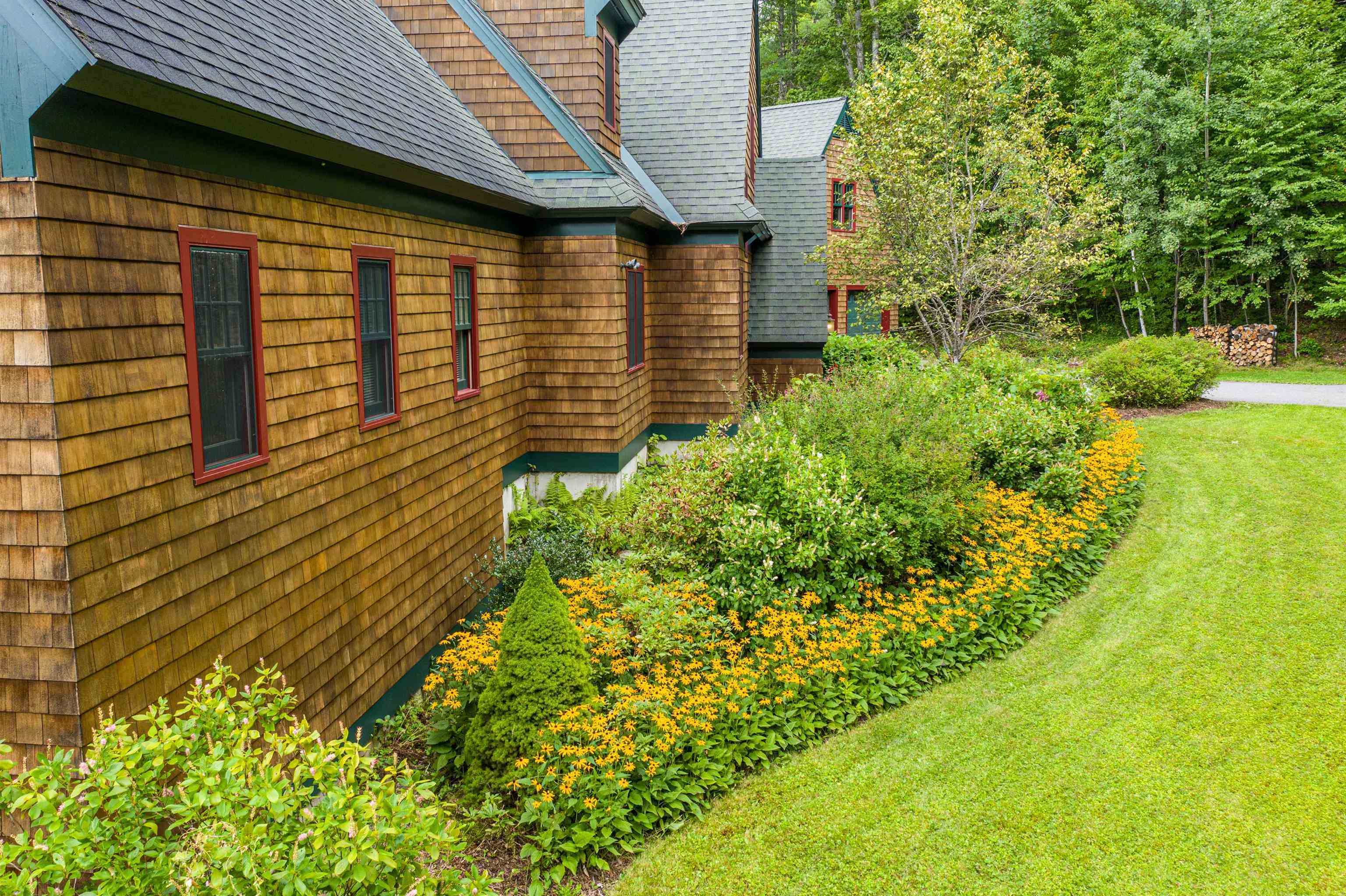 Property Photo:  662 Hurricane Road  NH 03431 