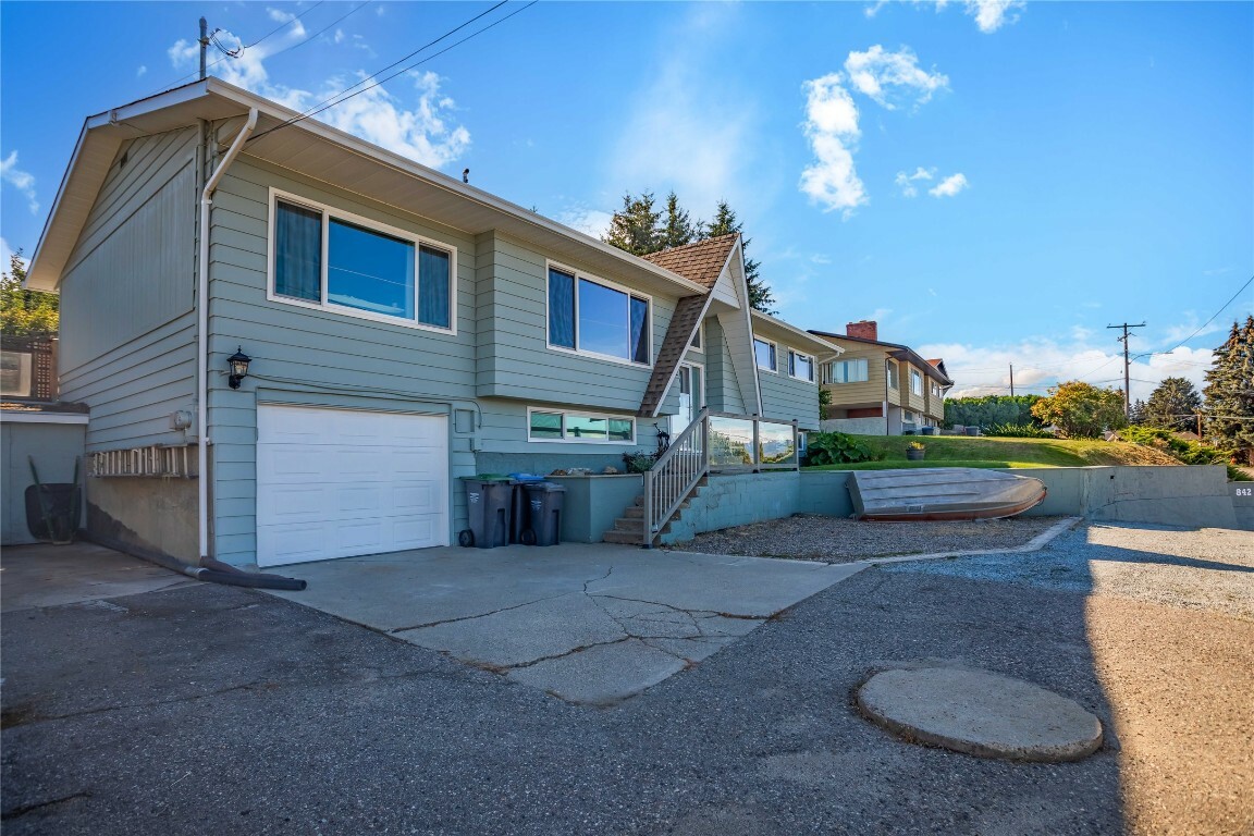 Property Photo:  842 McKenzie Road  BC V1X 2B3 