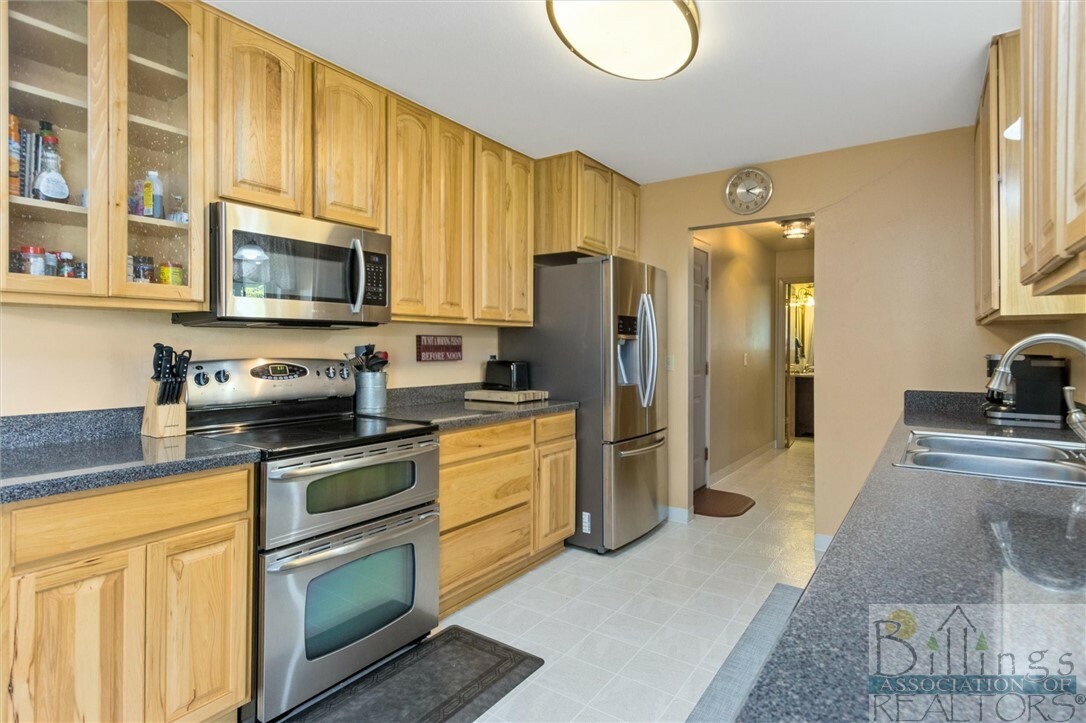 Property Photo:  1215 Maurine Street  MT 59105 