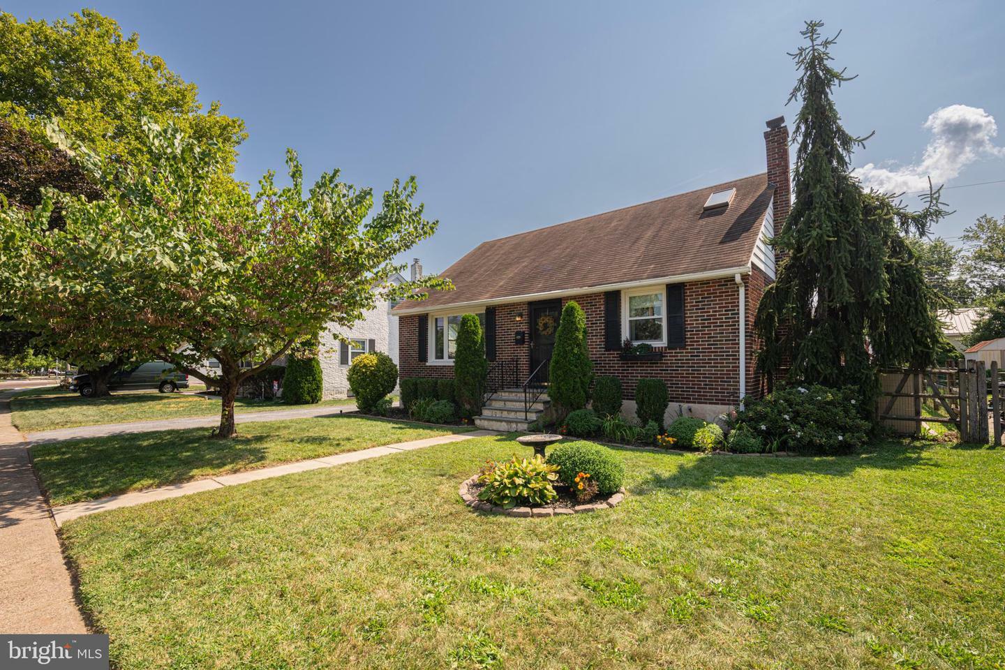 Property Photo:  1506 Sunset Drive  PA 19464 