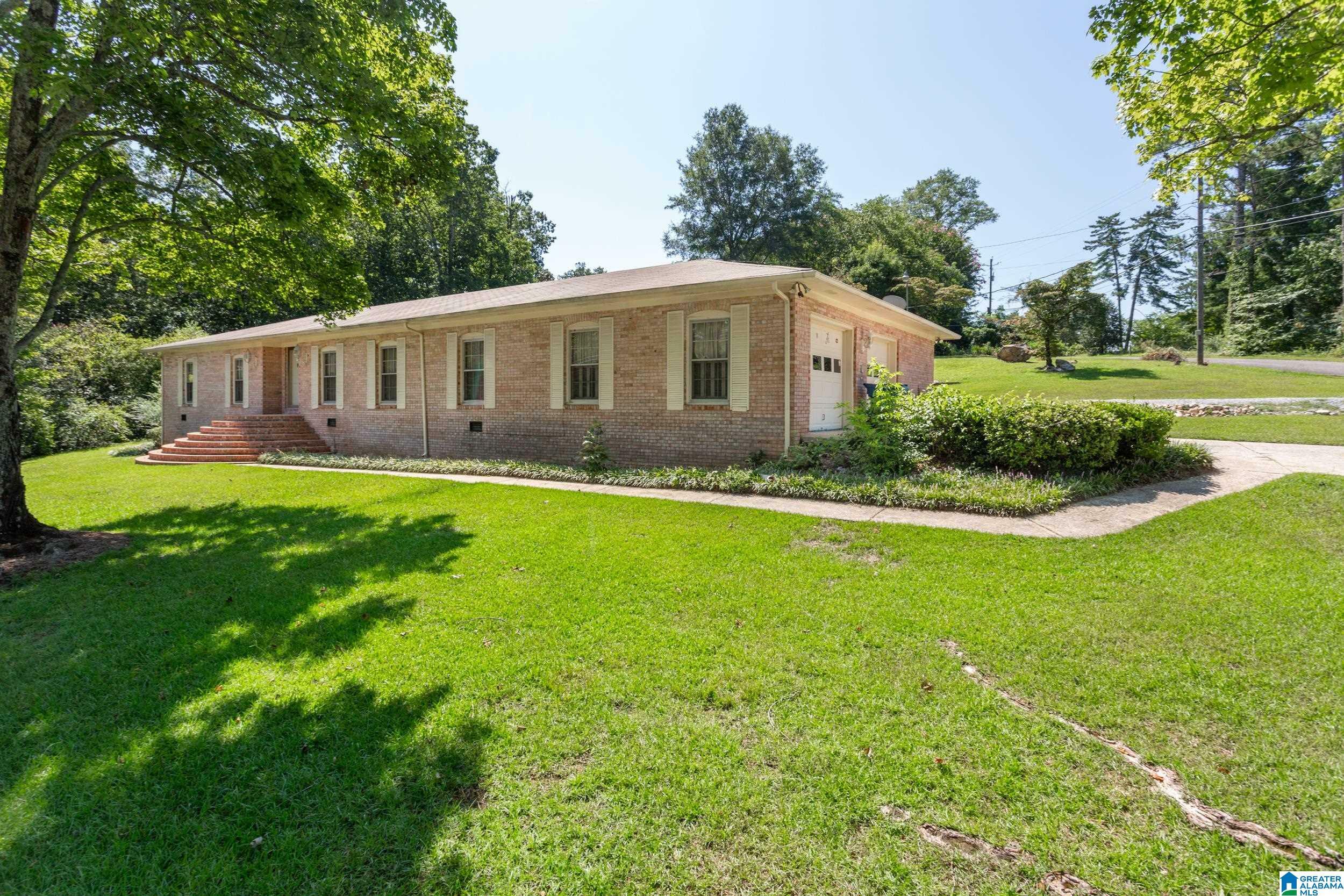 2200 Henry Road  Anniston AL 36207 photo