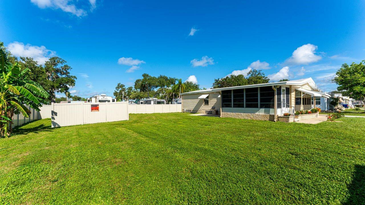 Property Photo:  5619 Bayshore Road 429  FL 34221 