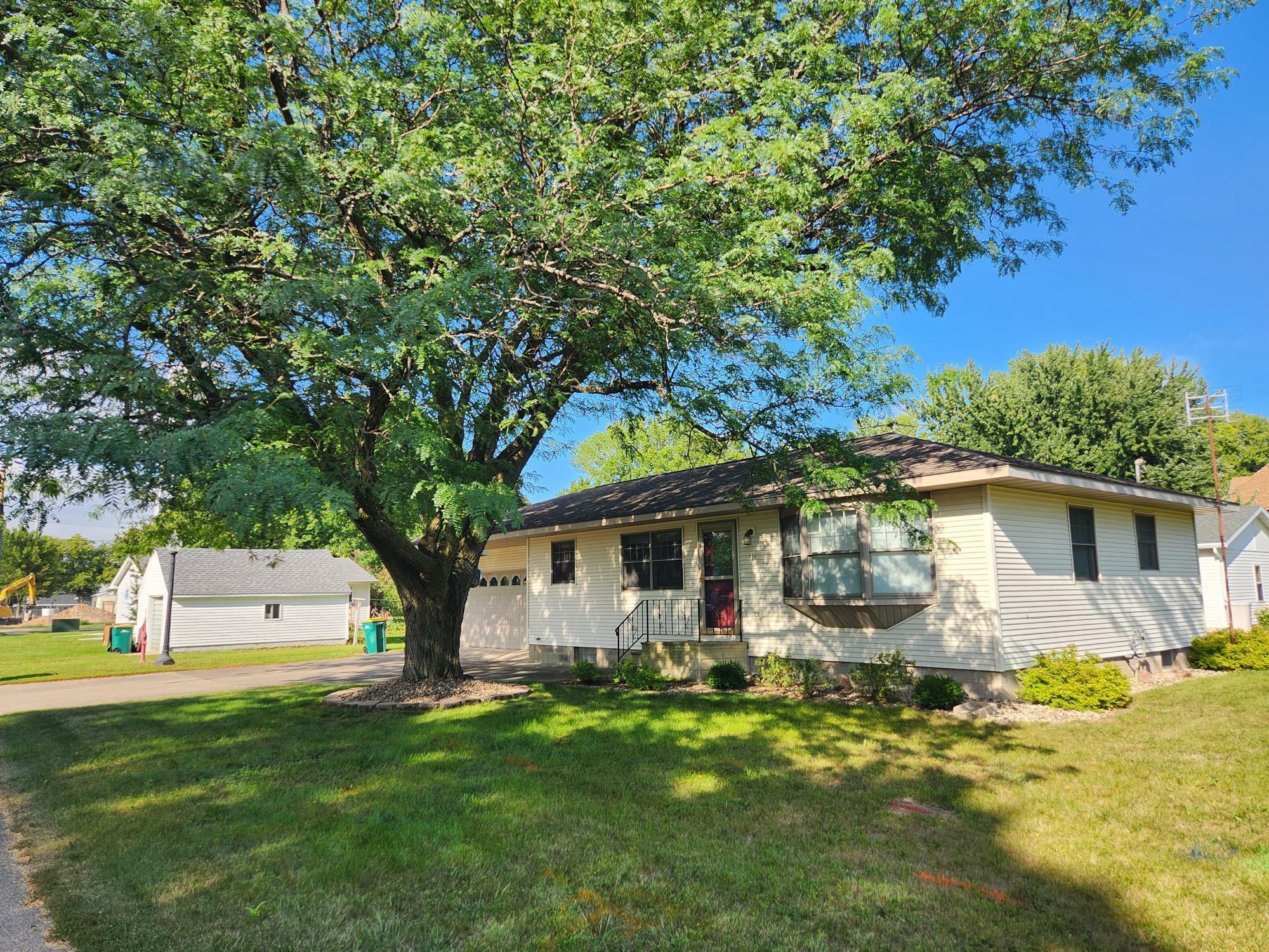 Property Photo:  311 2nd Avenue SW  MN 56036 