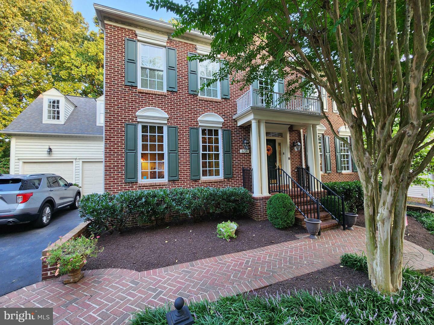 Property Photo:  858 Still Creek Lane  MD 20878 