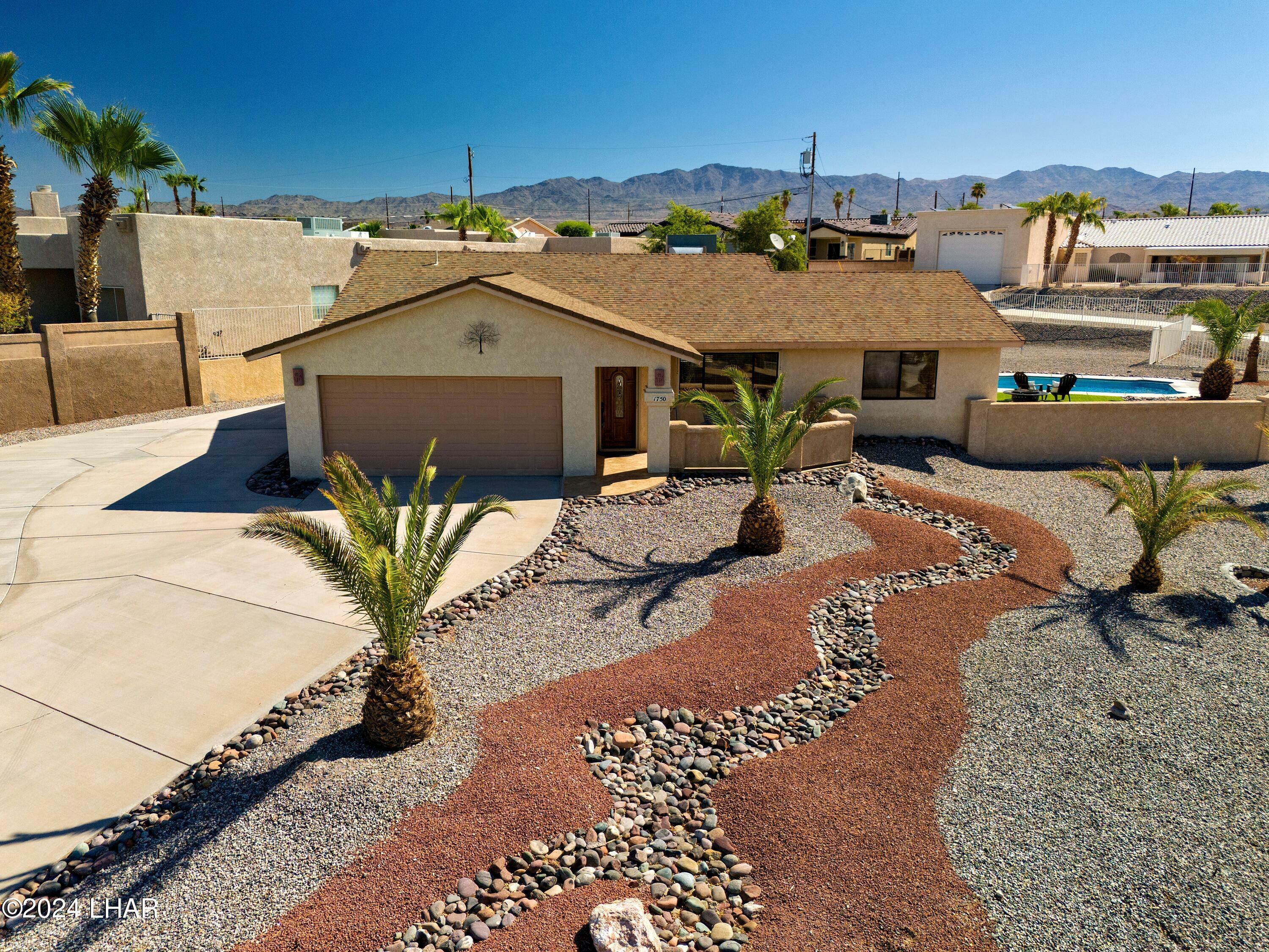 Property Photo:  1750 Park Terrace Ave  AZ 86404 