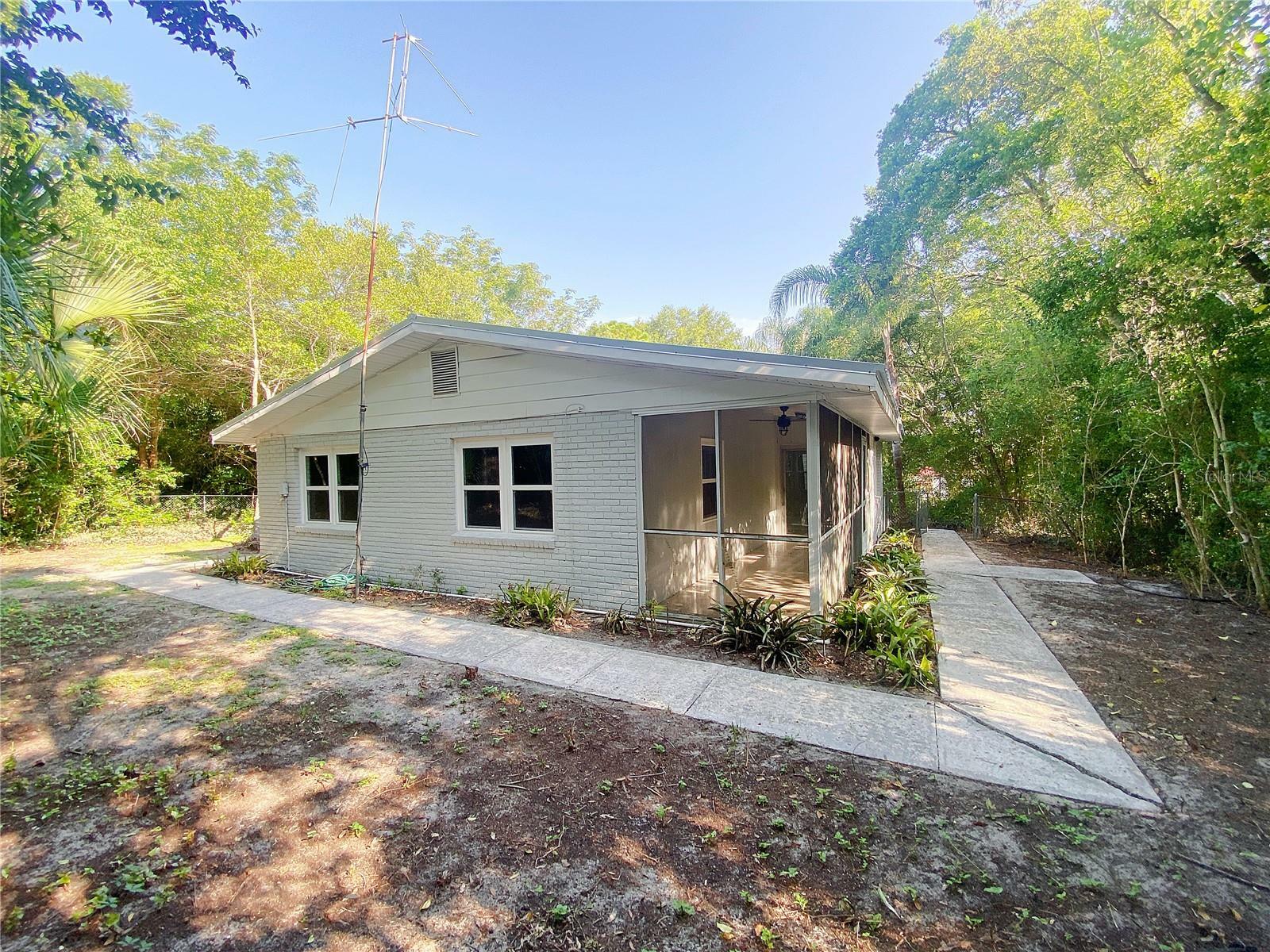 Property Photo:  120 Fairchild Street  FL 33827 