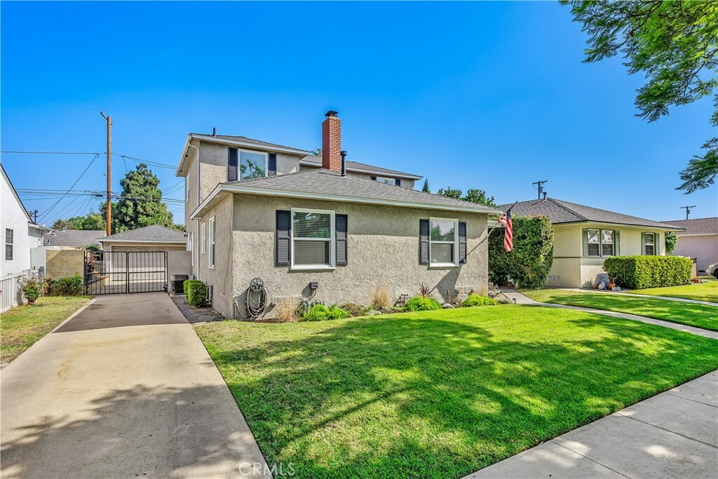 Property Photo:  5335 E Coralite Street  CA 90808 