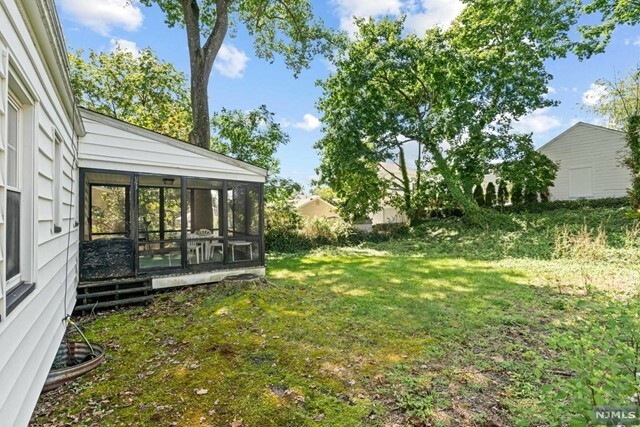 Property Photo:  882 Lafayette Ave Extension  NJ 07506 