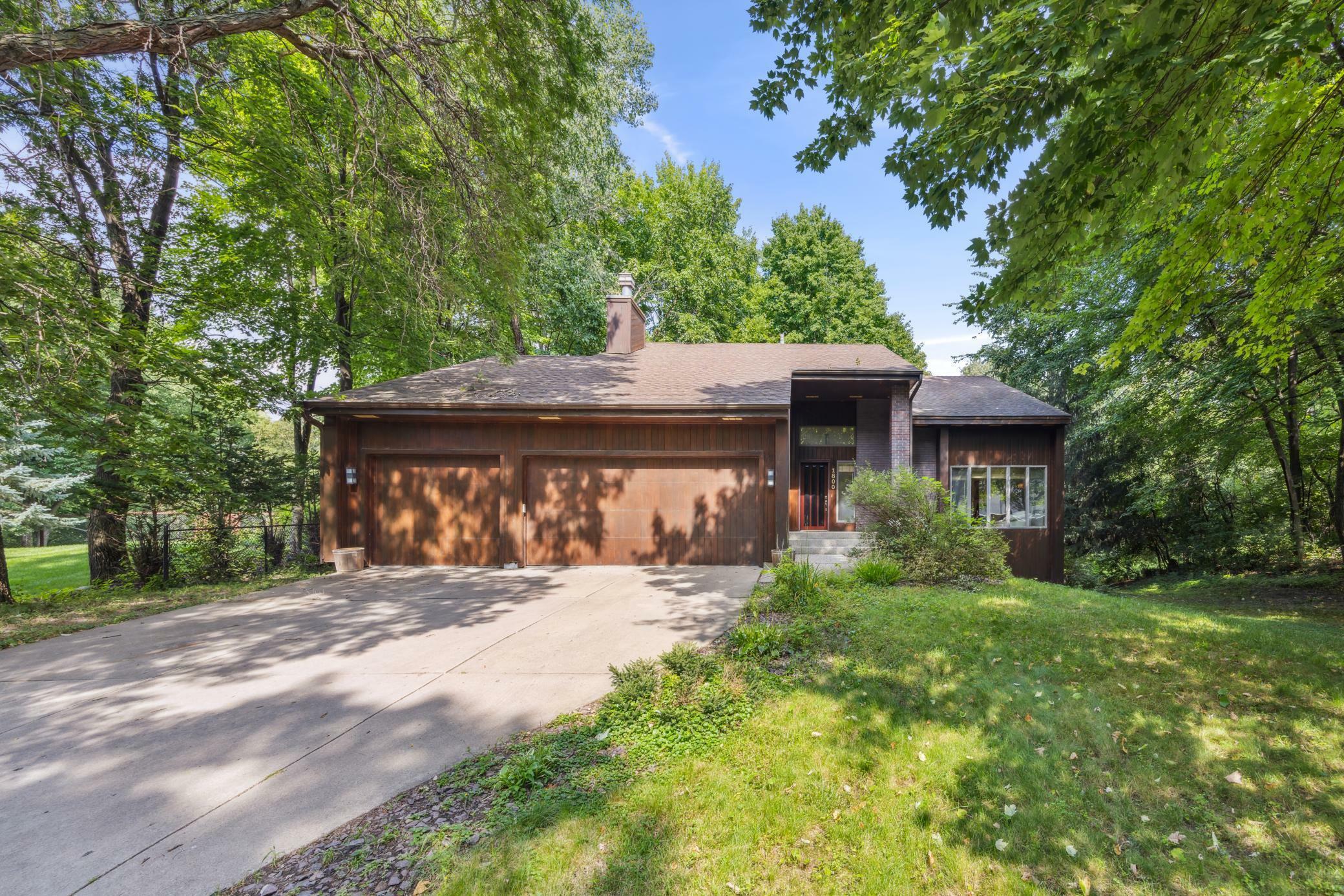 Property Photo:  1800 Estates Trail  MN 55306 