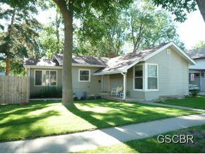 Property Photo:  1413 S Hennepin  IA 51106 