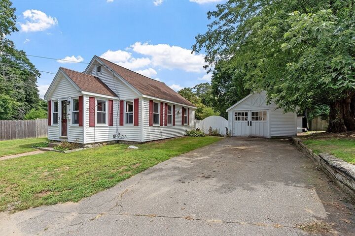 Property Photo:  24 Prospect St  MA 01754 