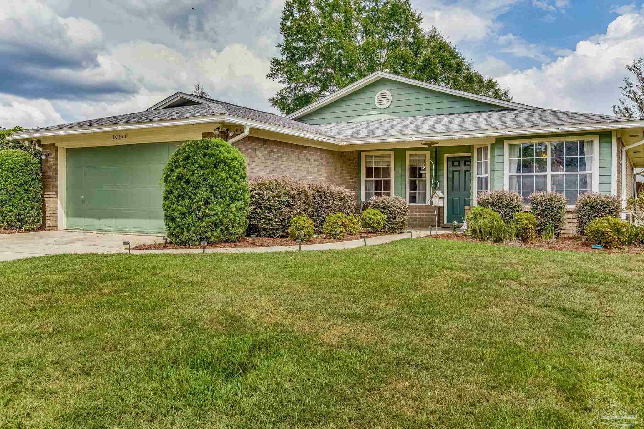 Property Photo:  10414 Pine Hill Terrace  FL 32514 