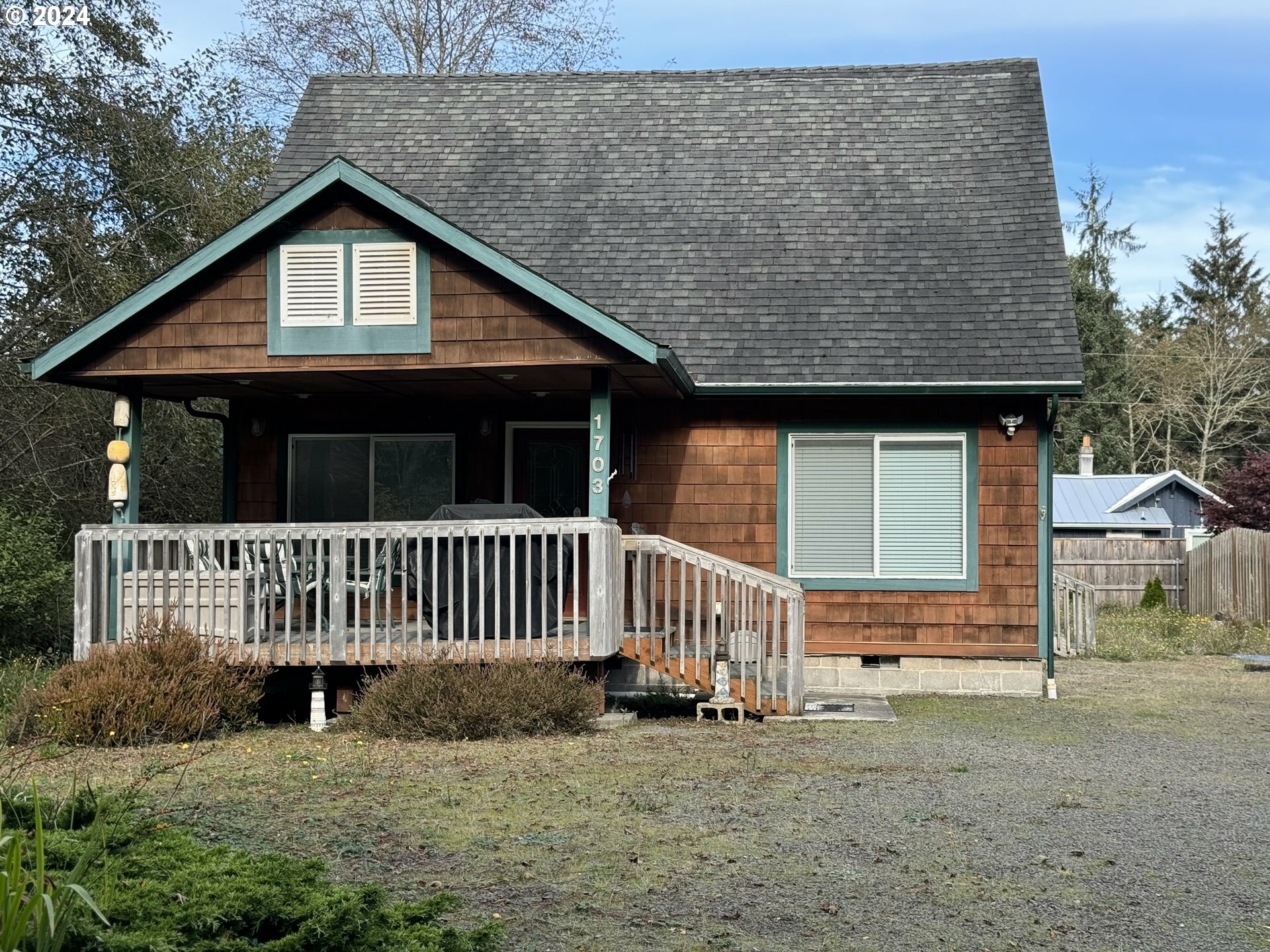 Property Photo:  1703 147th Pl  WA 98631 