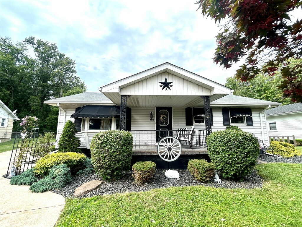 Property Photo:  4118 W 28th Street  PA 16506 