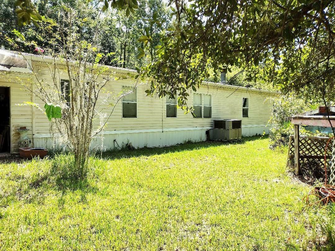 Property Photo:  1407 Bayberry Street  FL 32110 